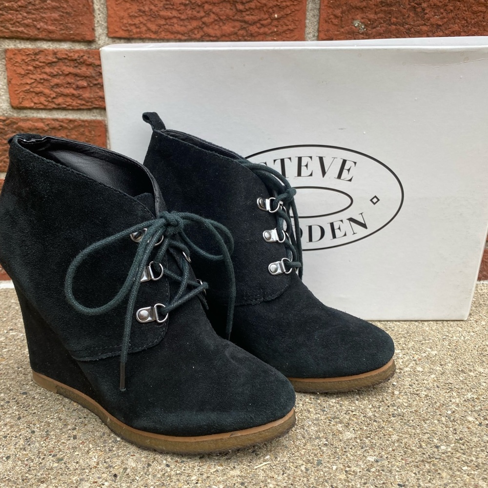 Steve Madden Tango suede Wedge Booties